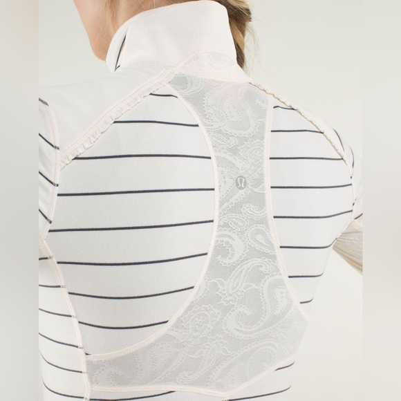 Lululemon Star Runner Pullover Slalom Stripe Angel Wing / Angel Wing. Size 10. - Picture 4 of 14